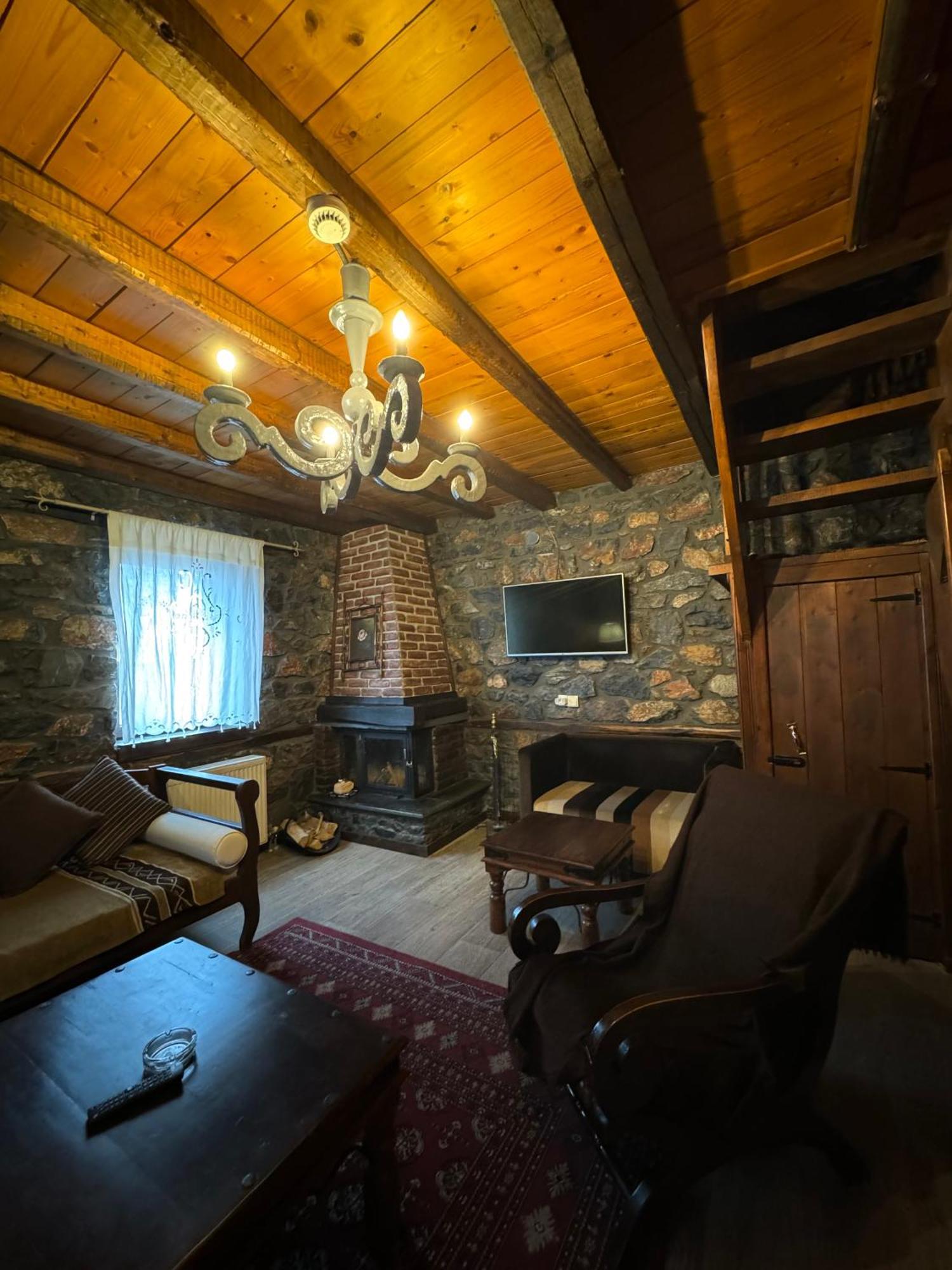 Chalet Asteras Tou Vorra Agios Athanasios  Eksteriør billede