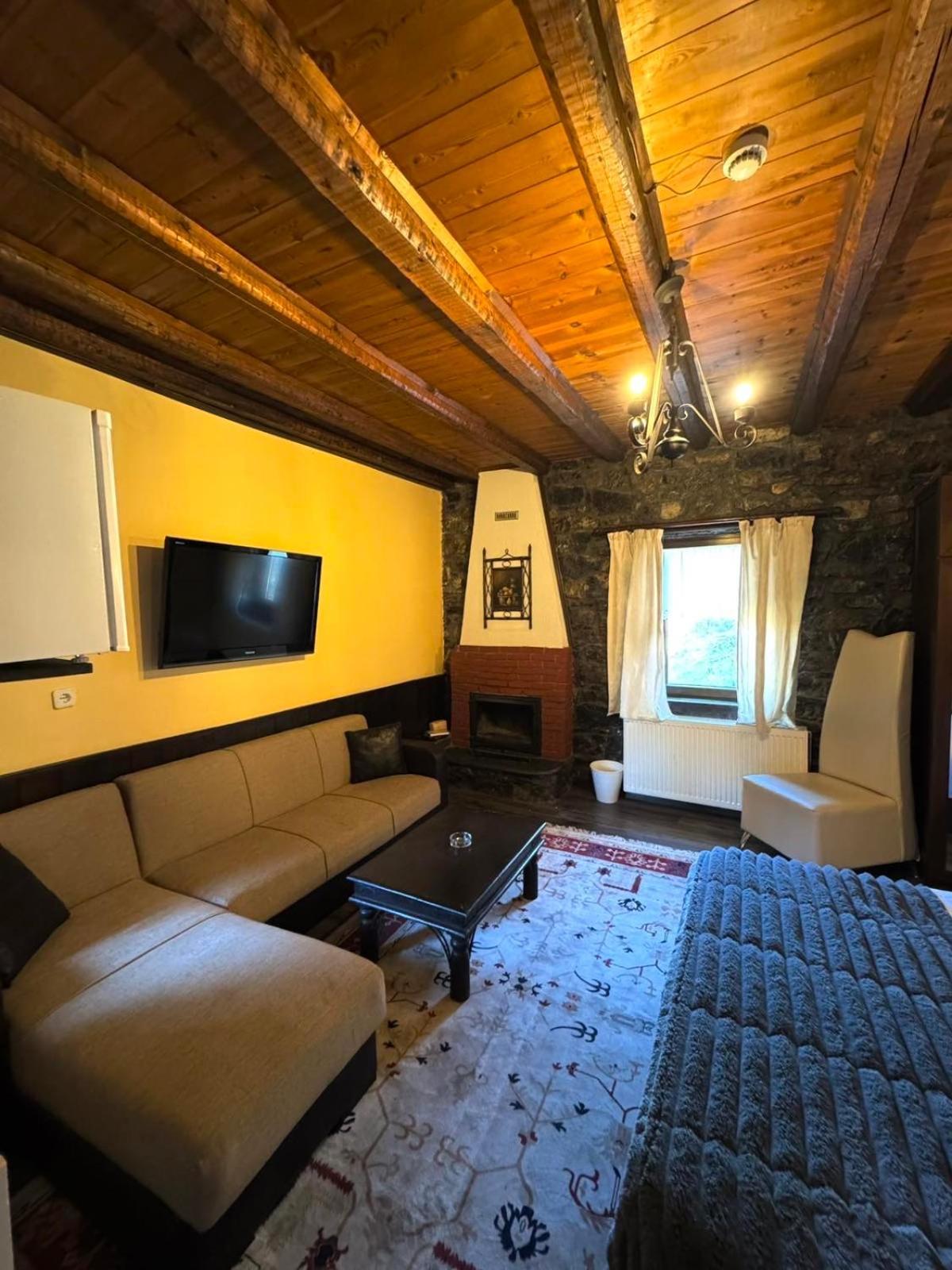 Chalet Asteras Tou Vorra Agios Athanasios  Eksteriør billede